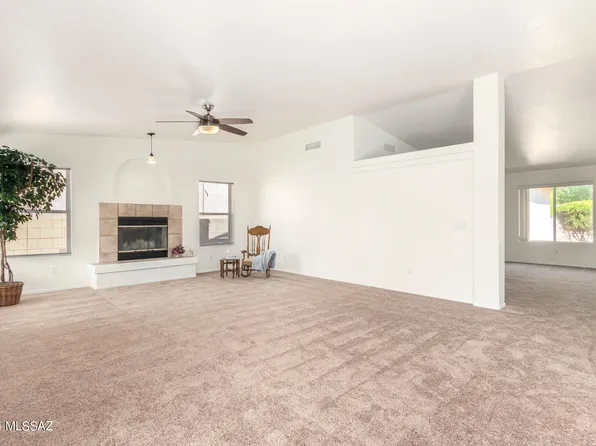 10158 E Sunrise Meadow Pl, Tucson, AZ 85747