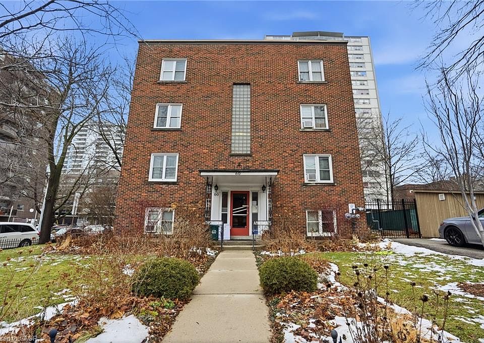 1st image of 60 Robinson St #104