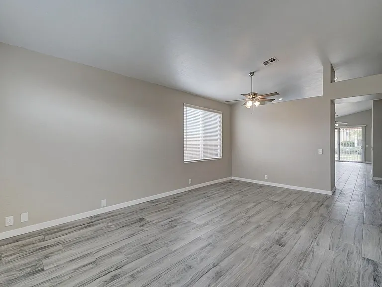 3720 S Heath Way — Photo 6