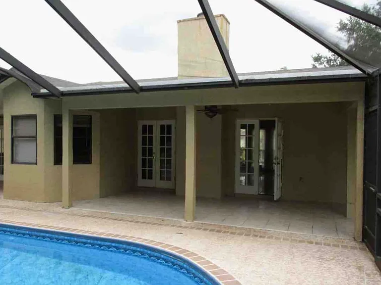 2265 SW Edison Cir — Photo 8