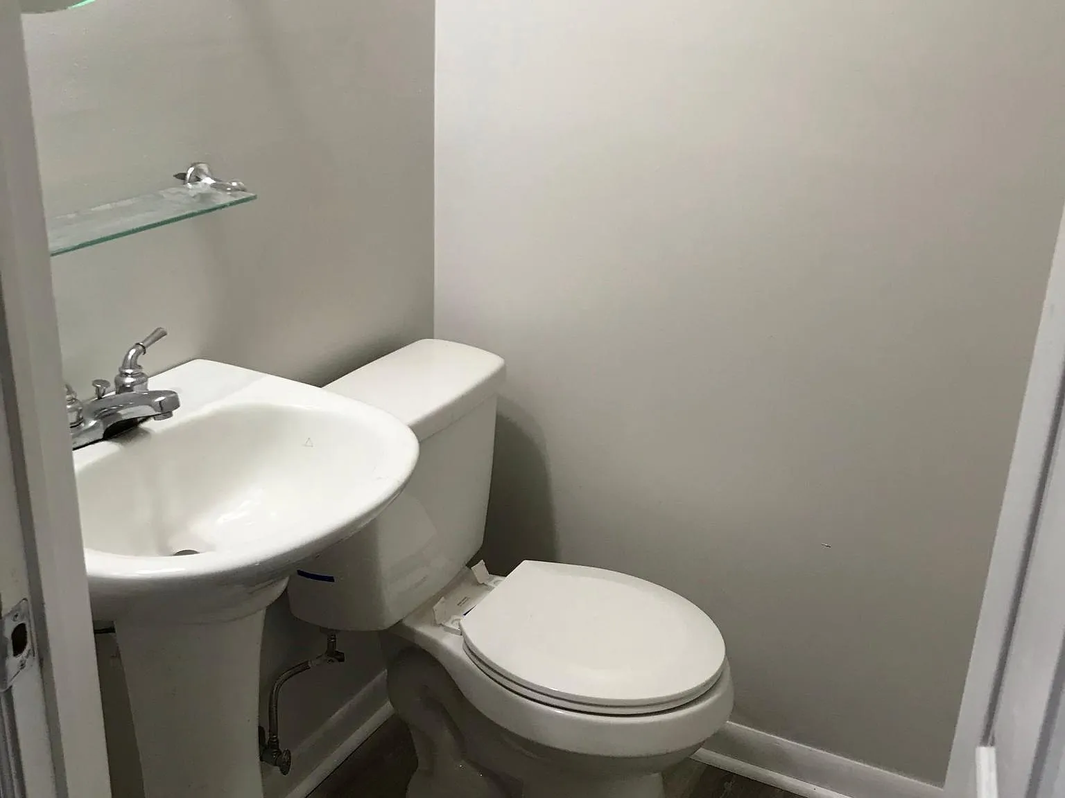1117 Lakewood Ave — Photo 4