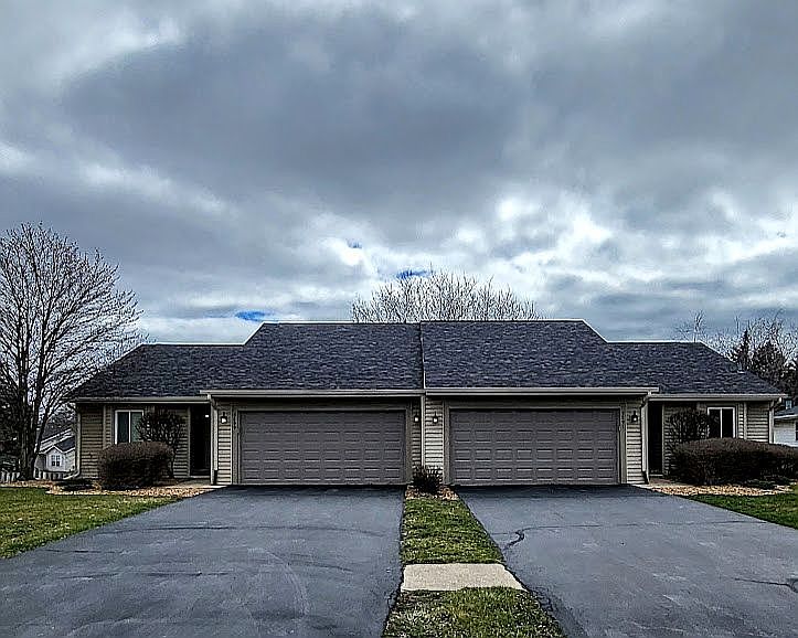1st image of 5899 Mabbott Dr
