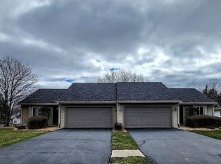 5899 Mabbott Dr, Loves Park, IL 61111