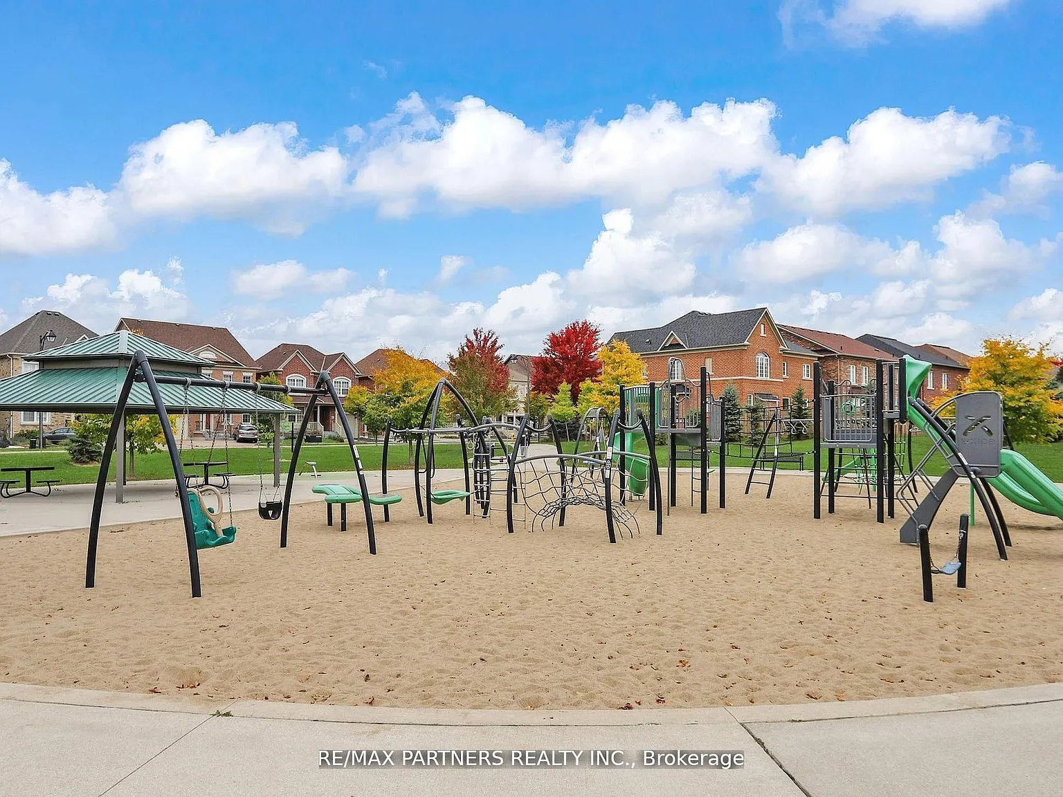 4 bed, $3,890 — Photo 3