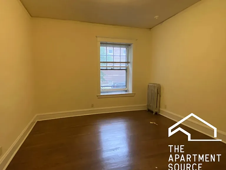 2819 W Logan Blvd #1 — Photo 12