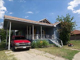 2nd image of 7416 La Flor Ln