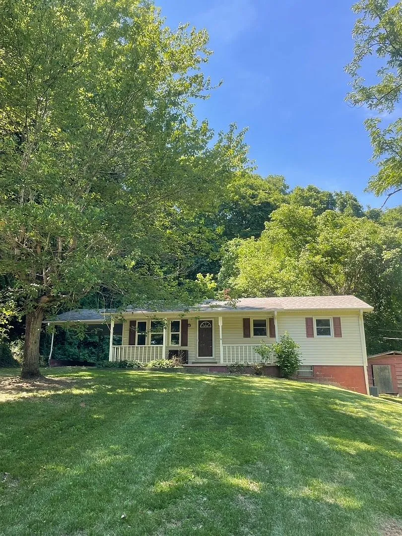 New Rental Listing - No Hud No Section 8 — Photo 1