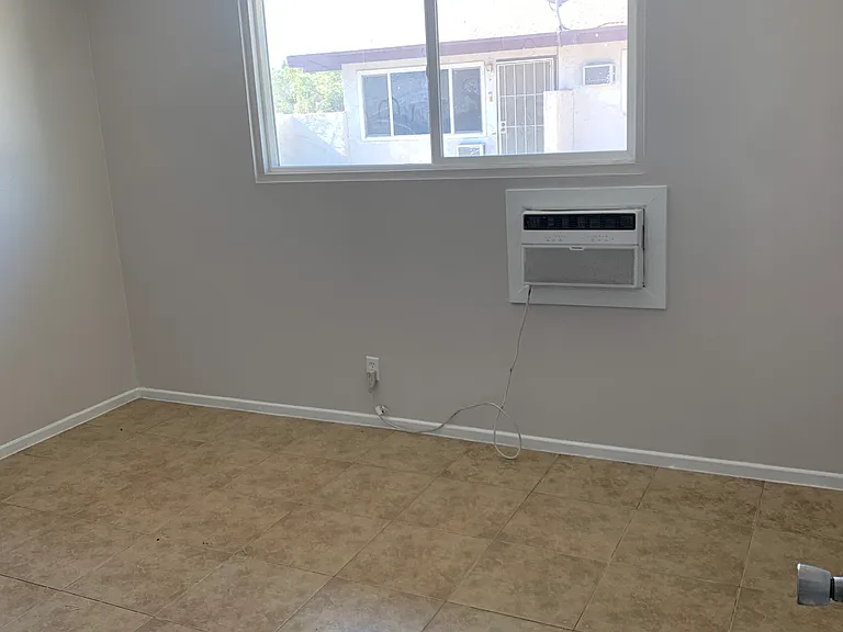 15868 Tuscola Rd #1 — Photo 5