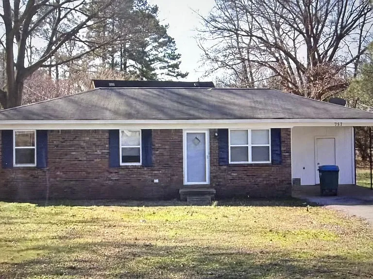 757 Munford Ave — Photo 1