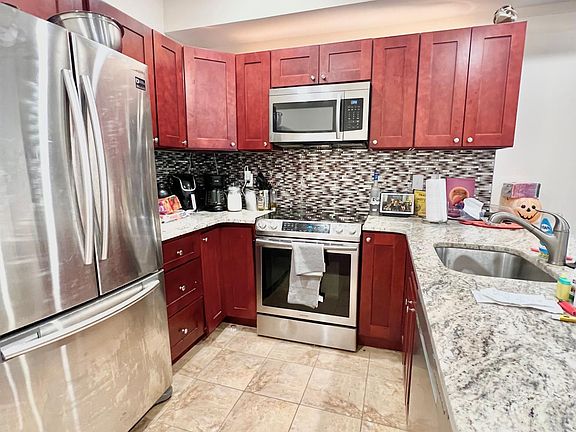 2nd image of 1641 W Stiles St #1A