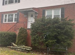 114 Central Park Ave, Yonkers, NY 10704