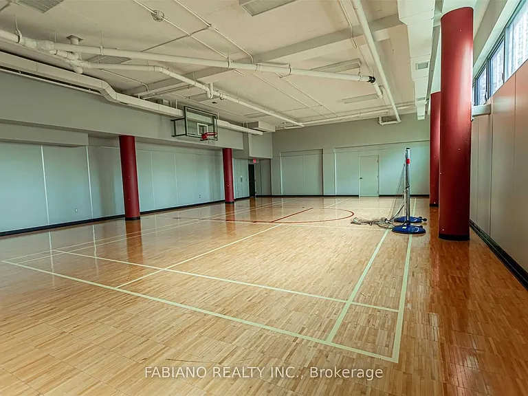 19 Grand Trunk Cres #3302 — Photo 25