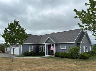 37 Ashley Terrace, Rockport, ME 04856
