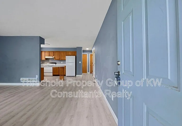 5809-5811 Pepperwood Ct #5809 — Photo 2