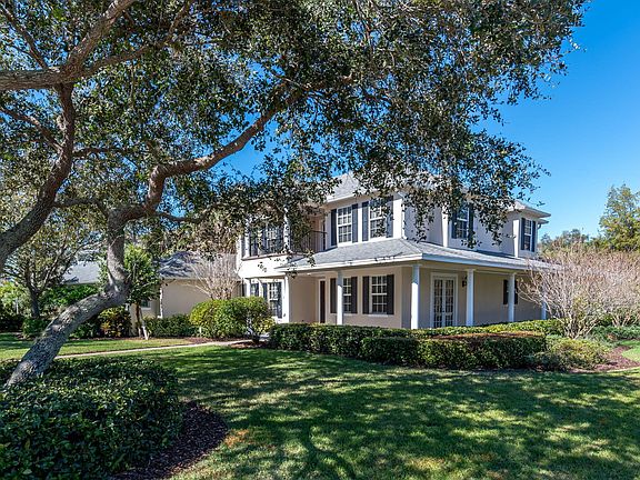 2nd image of 210 Oak Hammock Ct SW