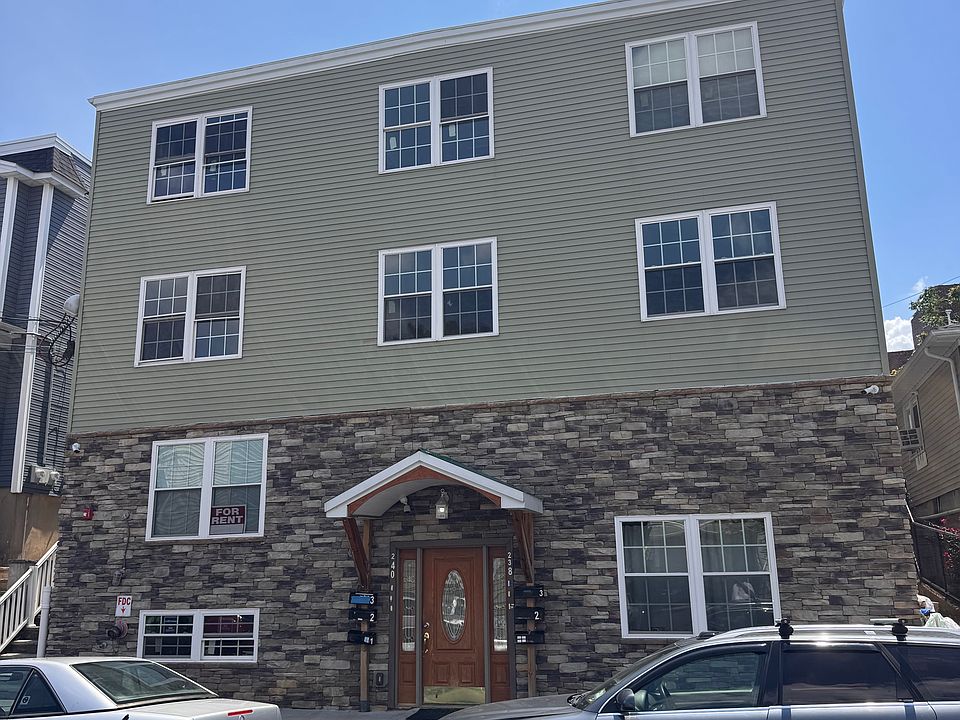 1st image of 238-240 Maple St #5