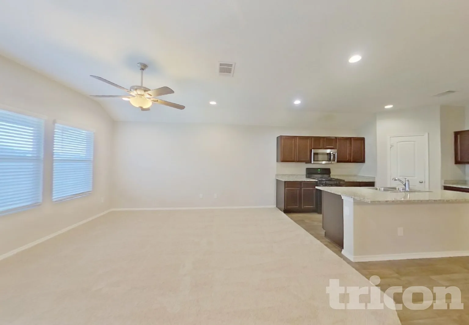1016 Adler Way San Marcos TX — Photo 3