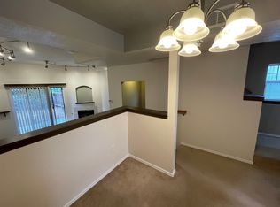 64 Loma Vista Dr, Los Alamos, NM 87544