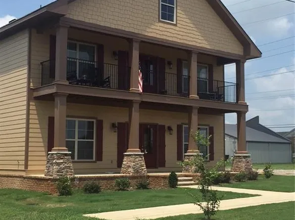 910 17th Ave E, Tuscaloosa, AL 35404