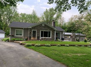 7240 W 93rd St, Zionsville, IN 46077