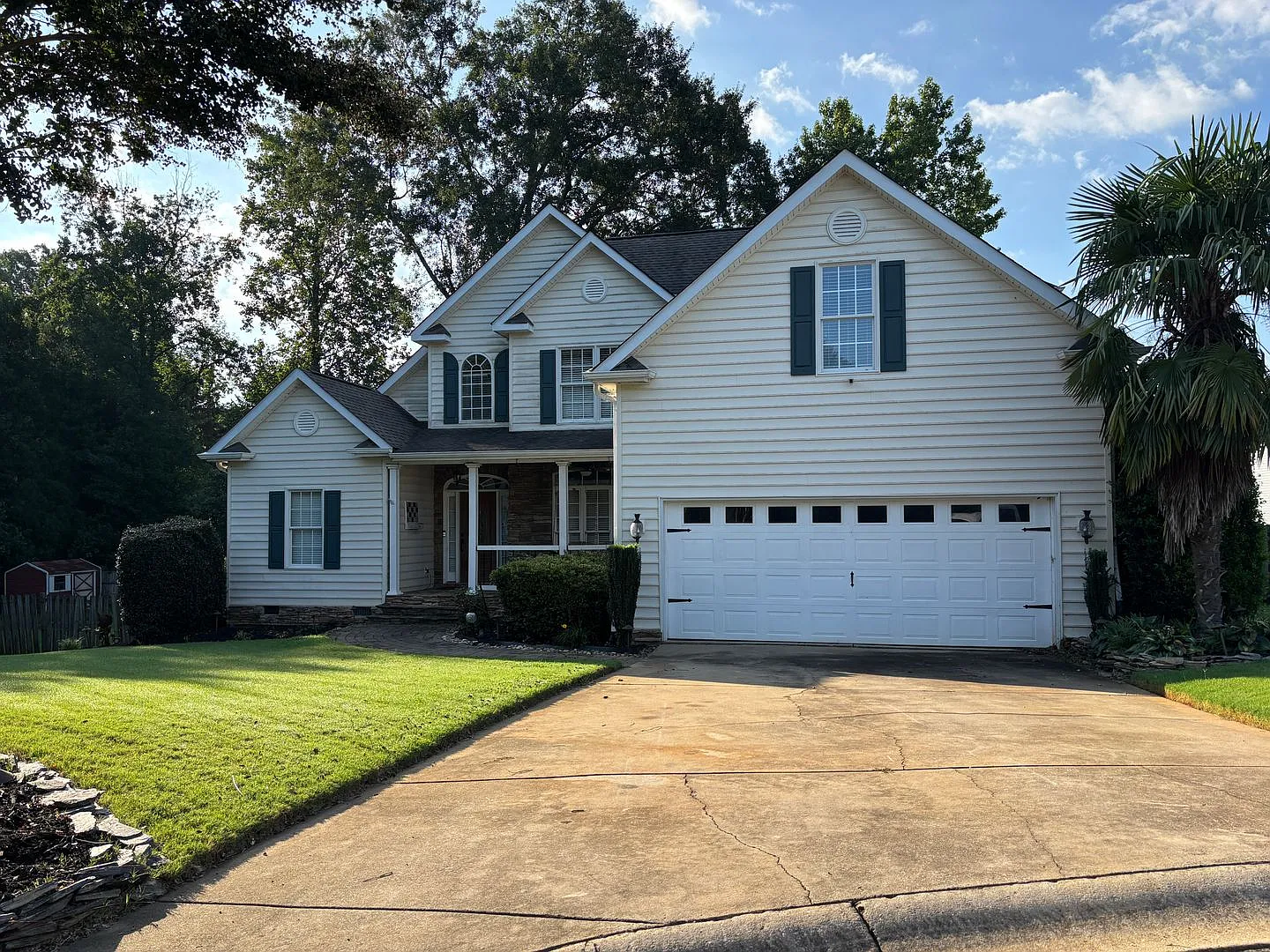 Spacious 4-Bedroom Home in Bradford Crossing Fenced Yard, Primary Suite Downstairs & Cul-de-Sac L... — Photo 2