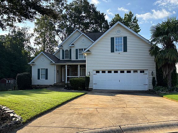 2nd image of 522 Saint Helena Ct