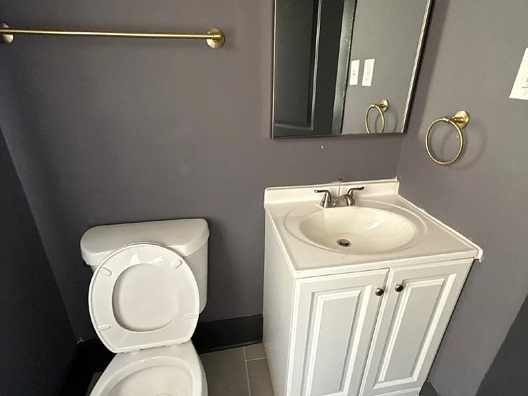 1048 E McLemore Ave — Photo 3