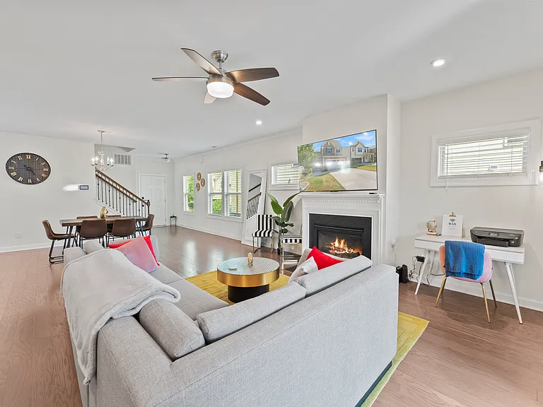 2151 Gregor Overlook Ln — Photo 46