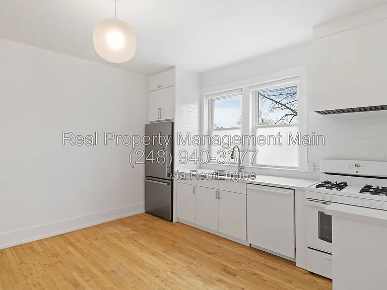 12303 Klinger St — Photo 6
