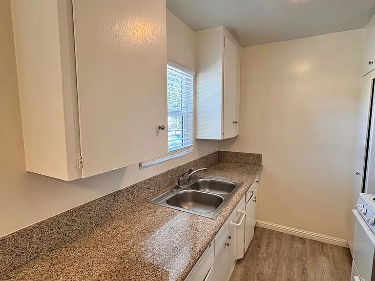 2225 San Anseline Ave #1 — Photo 1