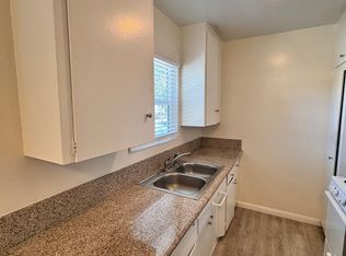 2225 San Anseline Ave #1, Long Beach, CA 90815