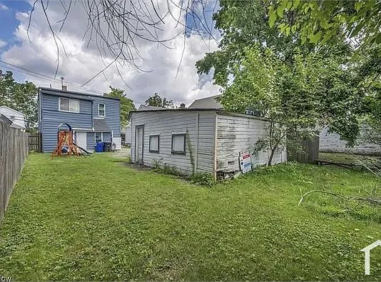 2815 Tampa Ave — Photo 17