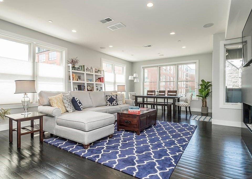 1st image of 45 A St Unit 3