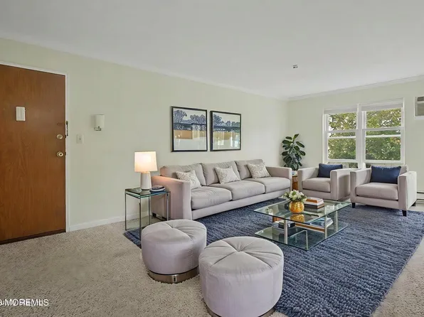 61 Pilgrim Pathway #8, Ocean Grove, NJ 07756