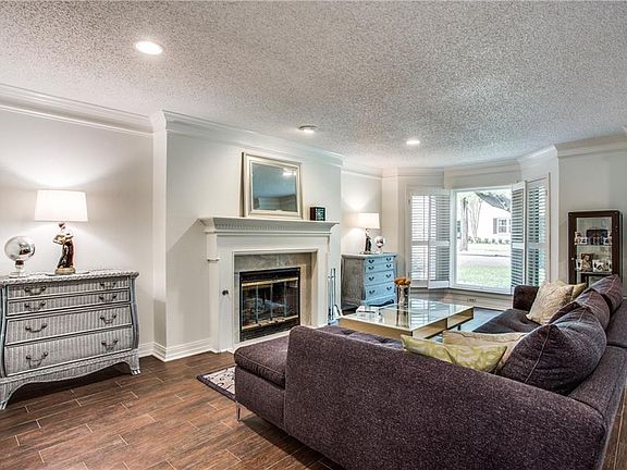 5th image of 4127 Normandy Ave