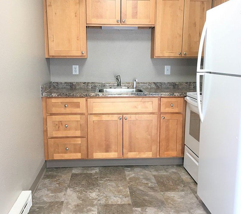 1st image of 530 N Edison St #F101