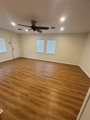 504 Nursery Ave — Photo 5
