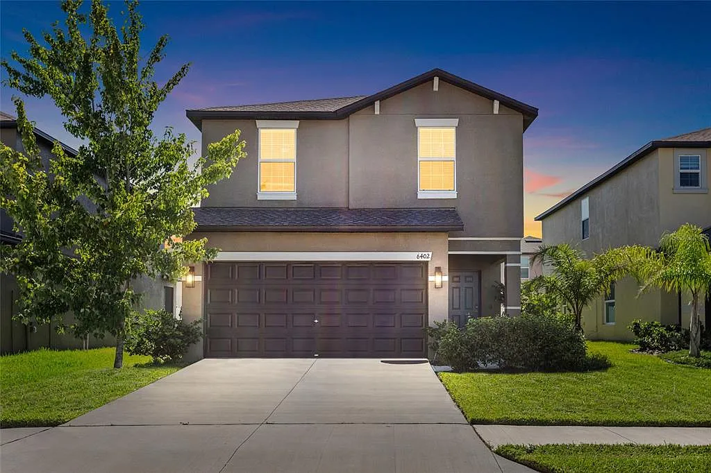4 bed, 2.5 bath, 1764 sqft, $2,500 — Photo 2