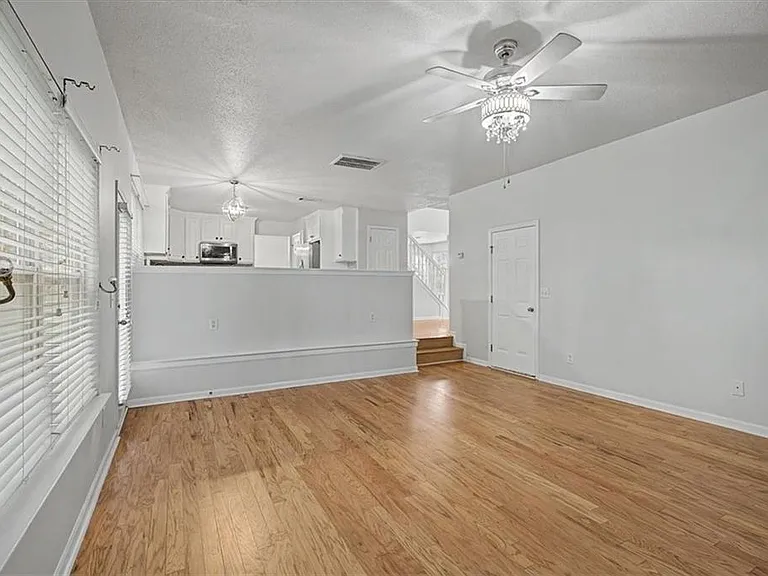 1025 Balsam Wood Trl — Photo 12