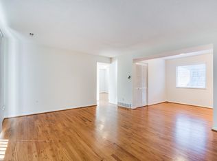 4133 Oak St APT 4, Kansas City, MO 64111