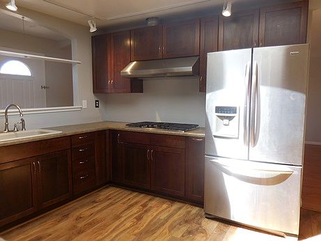 3rd image of 1773 Lake St