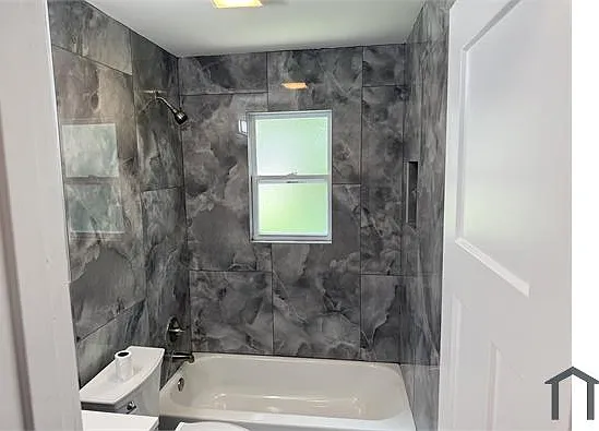 1391 W Galbraith Rd #A-3 — Photo 1