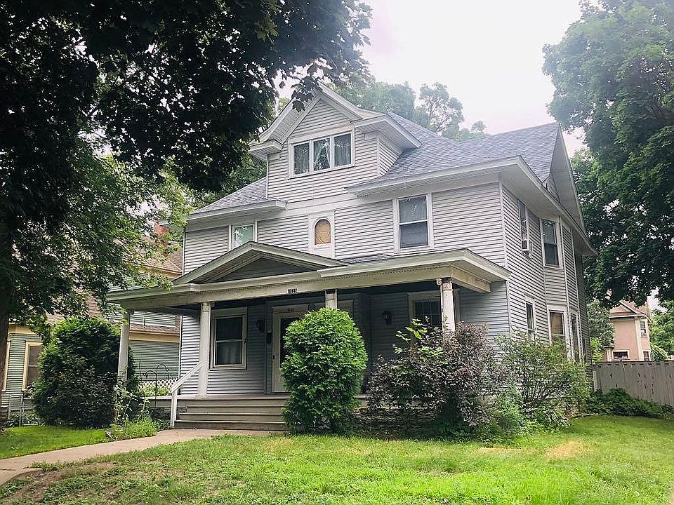 1st image of 1636 Minnehaha Ave W