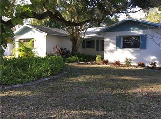 5539 Briarcliff Dr, Sarasota, FL 34232
