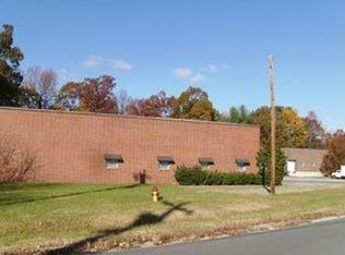 4877 Turnpike Ct, Thomasville, NC 27360