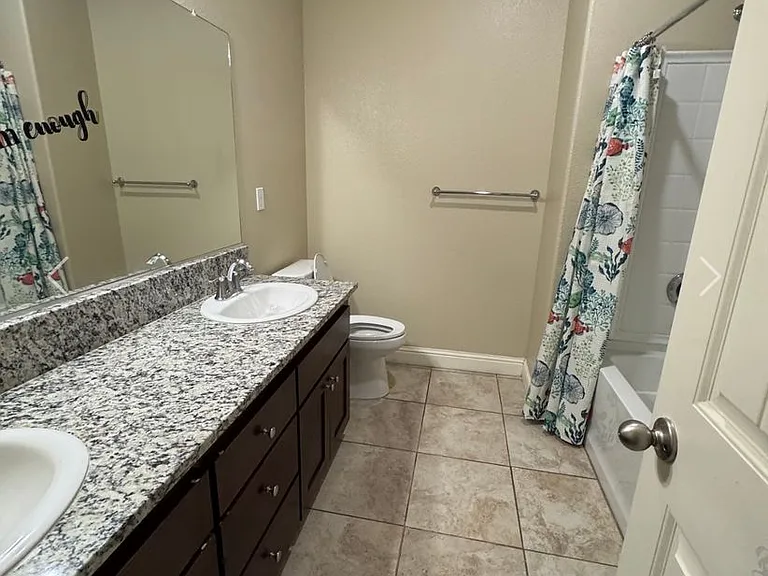 1192 S Orangewood Dr — Photo 3
