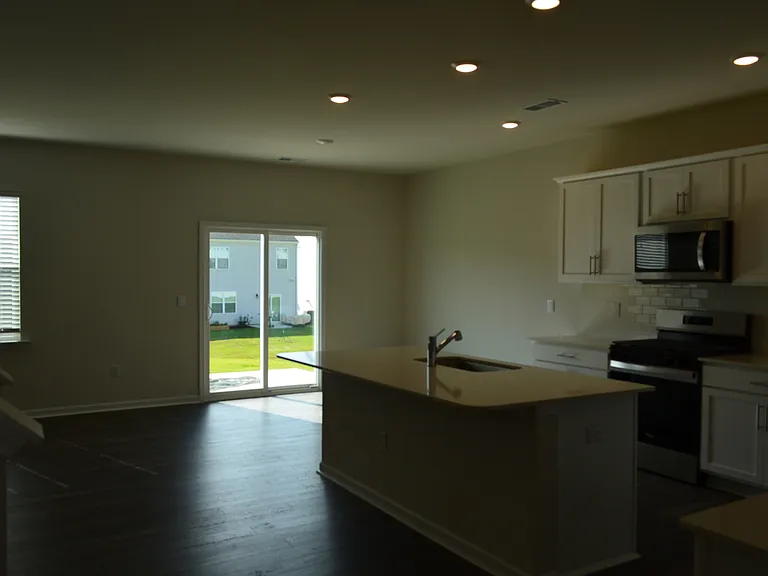 116 Pisgah St — Photo 7