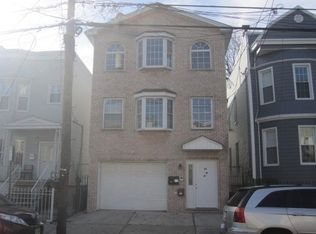 99 Bidwell Ave #2, Jersey City, NJ 07305