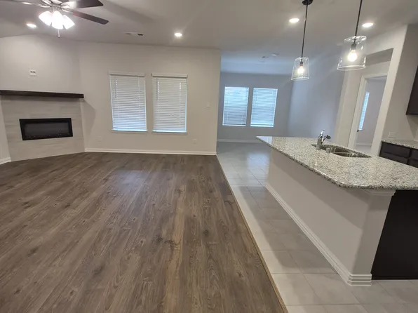 3041 Hollybrook Ln, Anna, TX 75409