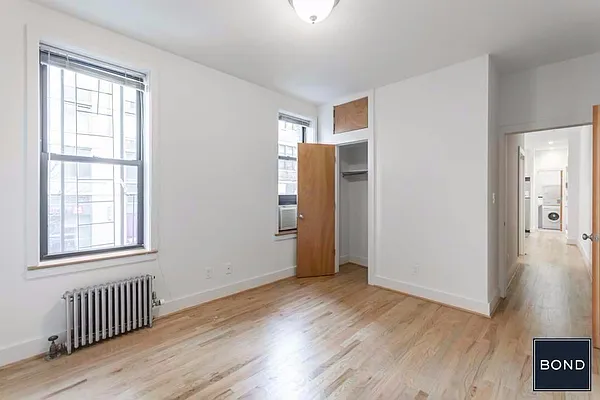 Rented by Bond New York | media 17